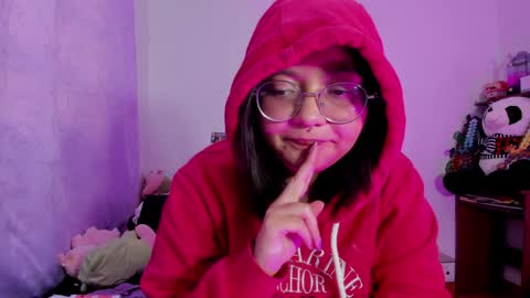 Zoe 3 online show from 12-15-24, 11:34