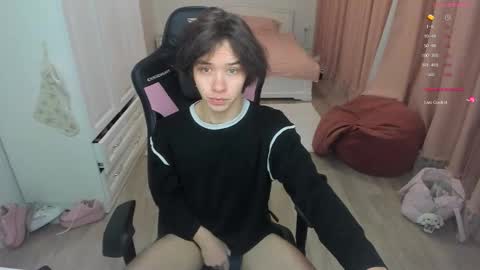 Cassie  STREAMS HERE EVERYDAY online show from 02-01-26, 05:22