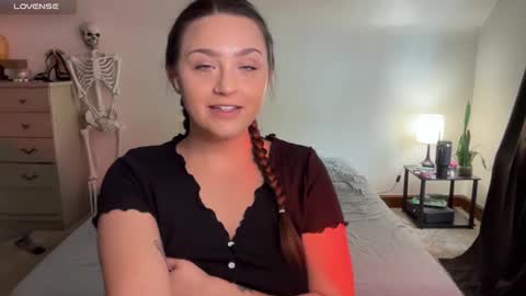 Crystal online show from 01-12-25, 05:44