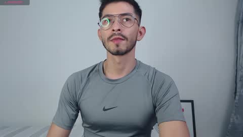  INDEPENDENT MODEL online show from 02-26-25, 06:47