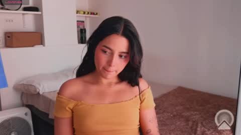 Snapshot of iamjulietaaa chatting on 05-26-26, 02:46 Julieta online show from 05-26-26, 02:46