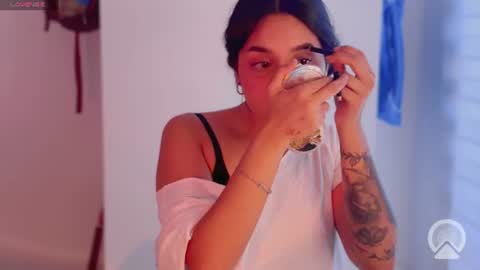 Snapshot of iamjulietaaa chatting on 08-04-26, 05:26 Julieta online show from 08-04-26, 05:26