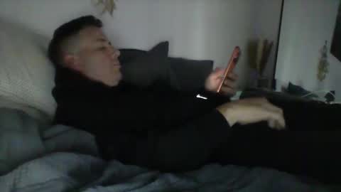 iamkeri online show from 10-24-25, 05:53