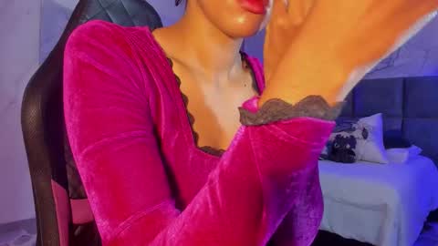 Snapshot of iamnayuta chatting on 11-24-25, 09:03 Nayuta online show from 11-24-25, 09:03