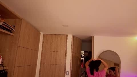 Snapshot of iamnyxy_ chatting on 02-23-26, 11:07 Nyxy online show from 02-23-26, 11:07