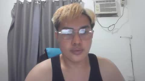 Adrianhot online show from 02-26-26, 01:54