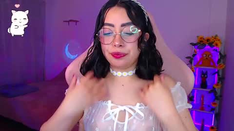 Snapshot of iamveroo chatting on 09-11-25, 04:45 Veronica NDEPENT MODEL online show from 09-11-25, 04:45