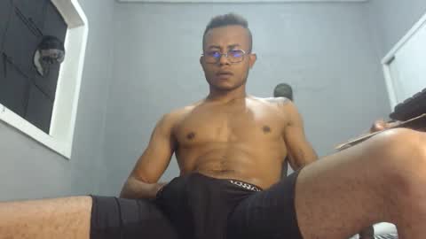 Snapshot of ian_tuner chatting on 12-05-24, 10:12 ian_tuner online show from 12-05-24, 10:12