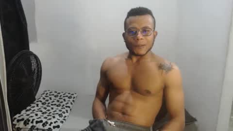 Snapshot of ian_tuner chatting on 12-14-25, 01:22 ian_tuner online show from 12-14-25, 01:22