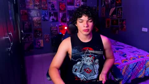 Snapshot of ian_versace chatting on 03-10-25, 07:07 Andres online show from 03-10-25, 07:07