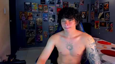 Snapshot of ian_versace chatting on 09-23-25, 06:16 Andres online show from 09-23-25, 06:16