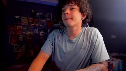 Snapshot of ian_versace chatting on 10-12-25, 11:04 Andres online show from 10-12-25, 11:04