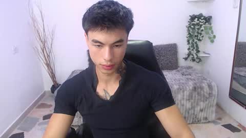 Snapshot of ian_west chatting on 02-09-26, 11:47 Ian online show from 02-09-26, 11:47