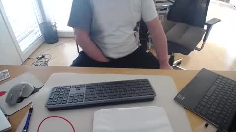 iandy12 online show from 04-21-26, 06:09