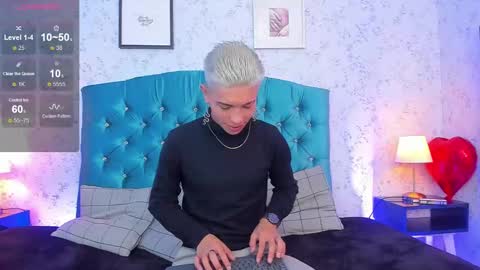 Andrew online show from 02-11-25, 01:51