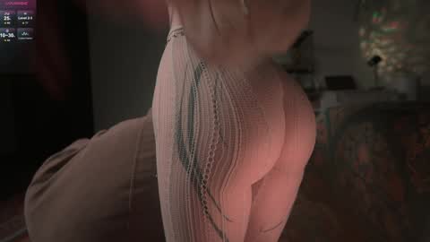        stream next week online show from 12-05-25, 02:03