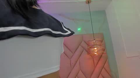 Snapshot of ibbie_ chatting on 02-24-26, 12:03 ibbie_ online show from 02-24-26, 12:03