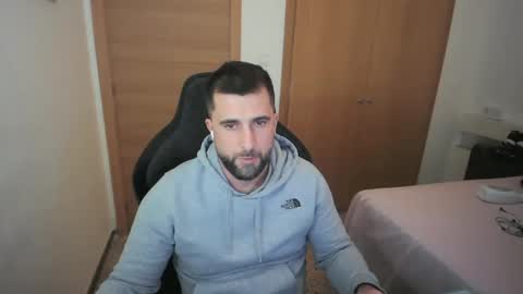iberian_macho online show from 12-19-25, 06:26