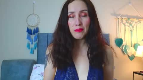 Snapshot of iberianmoonmk chatting on 11-20-25, 06:51 Iberian Moon online show from 11-20-25, 06:51