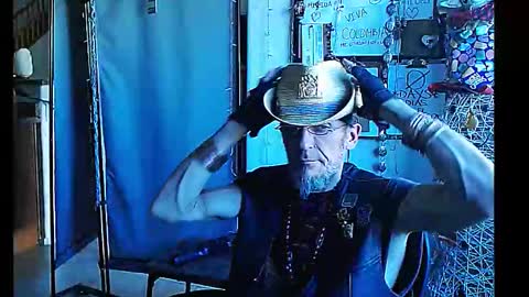 Snapshot of ibpms247 chatting on 12-30-24, 08:15 PMS online show from 12-30-24, 08:15