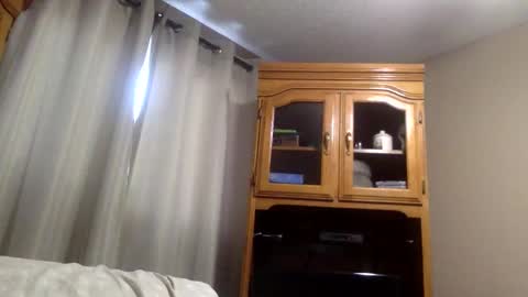 Snapshot of icantgohome chatting on 12-17-24, 04:53 icantgohome online show from 12-17-24, 04:53