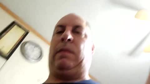 ice1001 online show from 11-10-25, 02:10