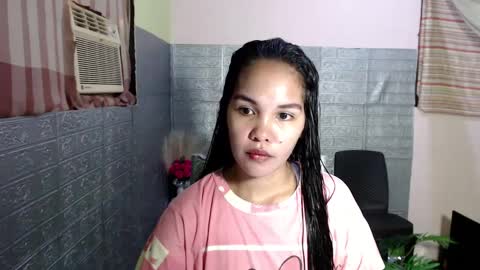 Snapshot of ice_creamyummy25 chatting on 03-01-25, 06:57 im NORMA online show from 03-01-25, 06:57