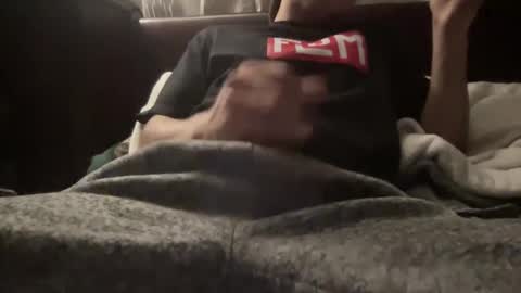 Snapshot of ice_jr chatting on 03-01-25, 03:21 Ice Jr online show from 03-01-25, 03:21