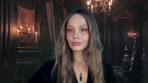 Nina online show from 09-29-25, 11:53