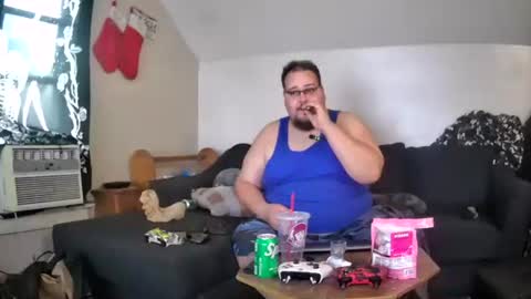 Snapshot of icefyra chatting on 09-18-25, 10:56 icefyra online show from 09-18-25, 10:56