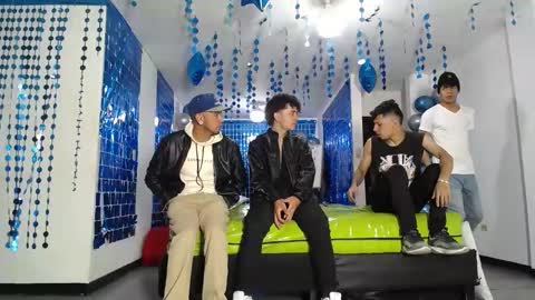 THOMAS AND DAMIAND online show from 02-11-25, 01:09