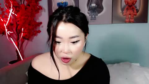 Snapshot of ichiben chatting on 01-21-25, 08:41 ichiben online show from 01-21-25, 08:41