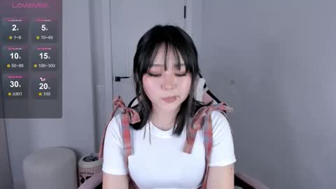 Hitomi   online show from 01-06-26, 01:15