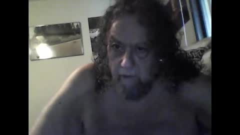 Snapshot of icu2try2xs2 chatting on 02-16-25, 10:43 icu2try2xs2 online show from 02-16-25, 10:43