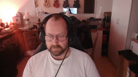 icum4ladies2021 online show from 09-21-25, 07:32