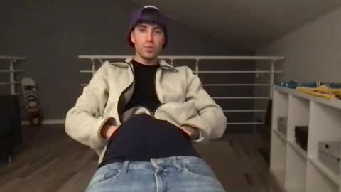 Snapshot of icyninesix chatting on 01-04-25, 12:05 icyninesix online show from 01-04-25, 12:05