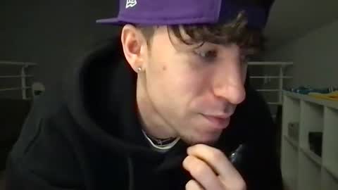 Snapshot of icyninesix chatting on 01-31-25, 09:48 icyninesix online show from 01-31-25, 09:48