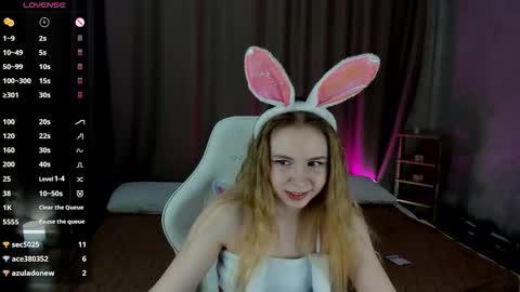 Snapshot of ida_lewiss chatting on 02-27-26, 01:16 Ida online show from 02-27-26, 01:16