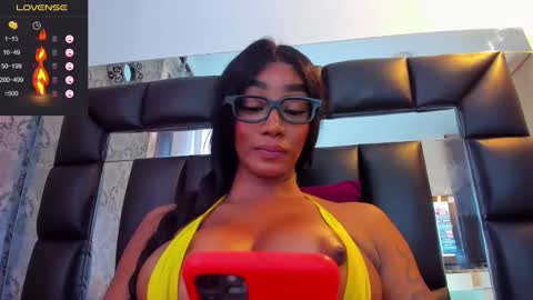 Idara Smith online show from 03-02-25, 10:27