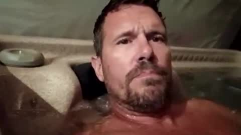 idiocracy517035 online show from 10-27-25, 03:32