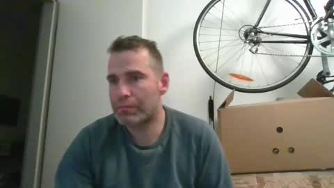 idontknowwhy1 online show from 12-20-24, 06:45