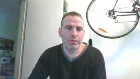 idontknowwhy1 online show from 02-12-25, 07:13