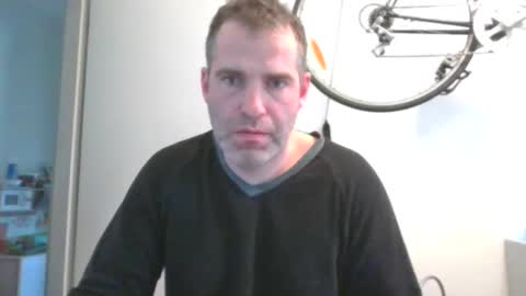 idontknowwhy1 online show from 03-12-25, 08:41