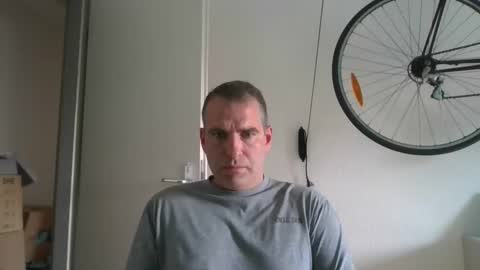 idontknowwhy1 online show from 09-09-25, 08:14