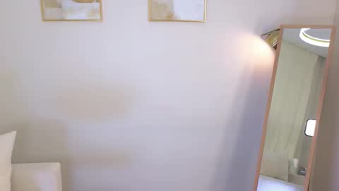 Snapshot of ifiwasyourgf chatting on 09-18-25, 08:16 Lisa online show from 09-18-25, 08:16