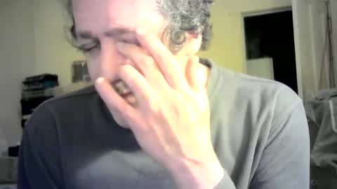 Snapshot of ignoredlittlestloser chatting on 02-15-25, 06:12 ignoredlittlestloser online show from 02-15-25, 06:12