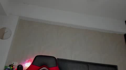 Igor scott online show from 02-21-25, 03:12