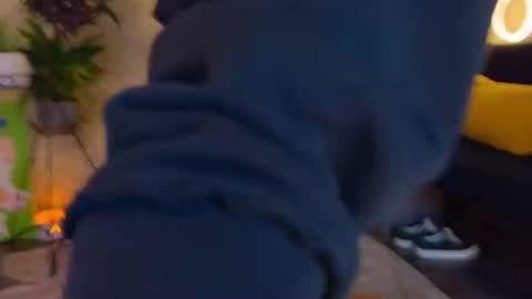 Emmy  help me reach 100 thumbs up online show from 09-15-25, 03:56