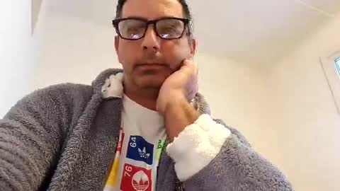 ihtiandar1008 online show from 02-15-25, 07:16