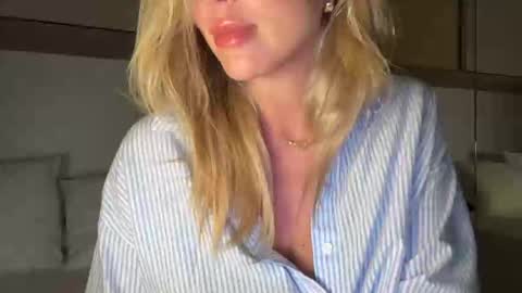 Ivy online show from 03-01-25, 03:53